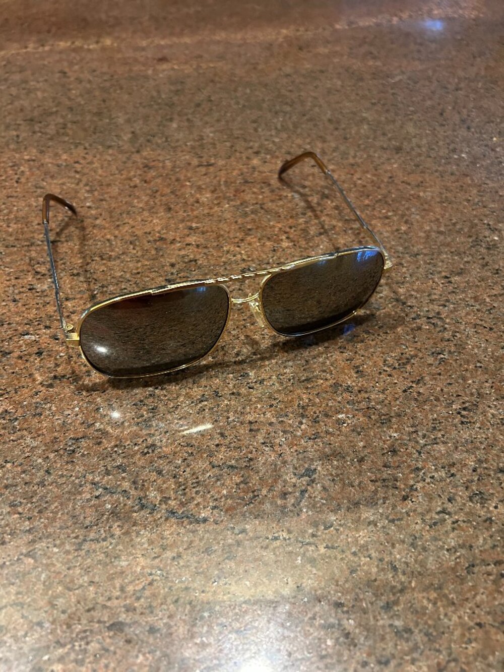 Mirrored Gold Rims Sunglasses - NWOT